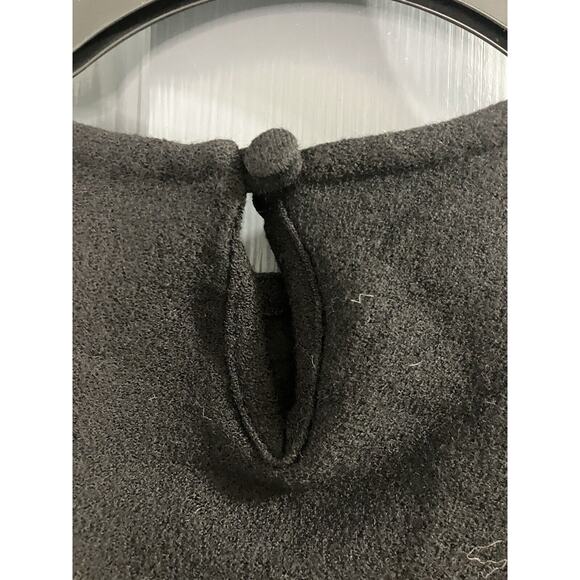 Eileen Fisher 100% Wool Vintage Crew Neck Sweater Size Small Key Hole Vtg - Picture 6 of 7